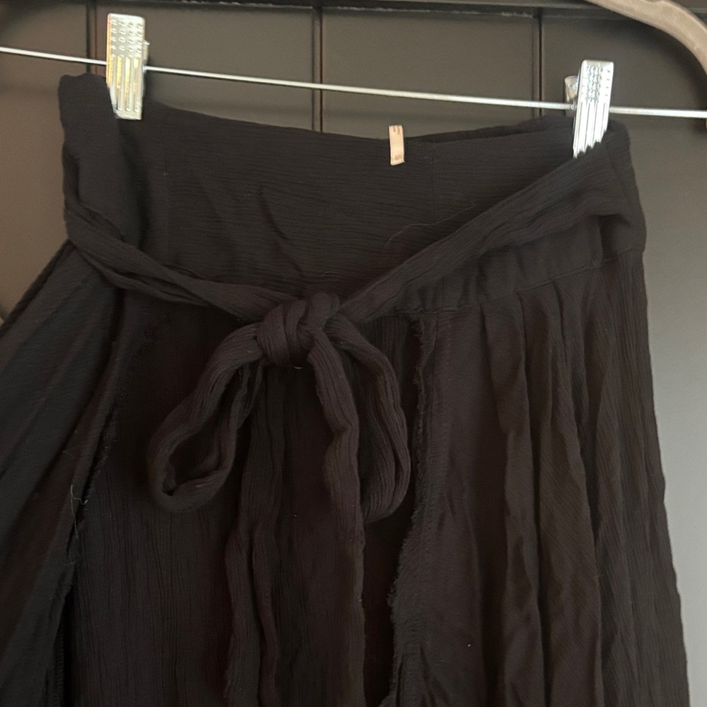 Flowy Black Free People Maxi Skirt - Picture 3 of 3